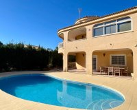 Reventa - Villa - Torrevieia - Los Balcones