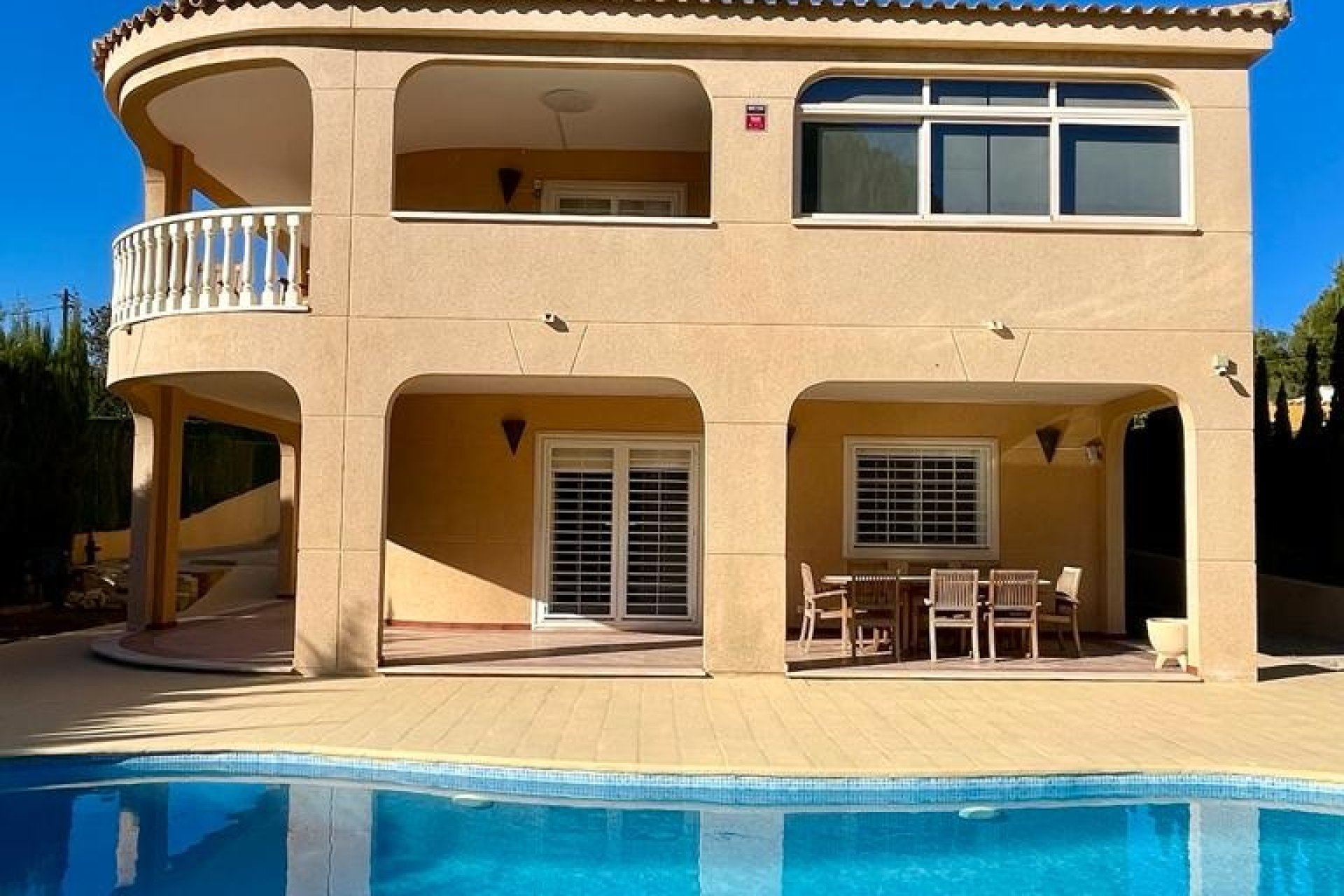 Reventa - Villa - Torrevieia - Los Balcones