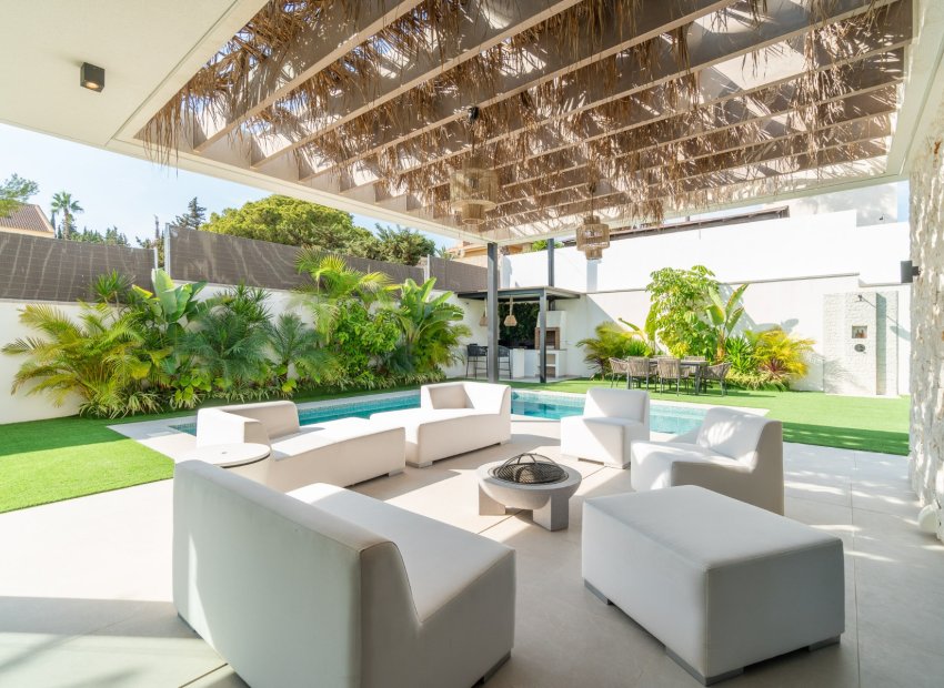 Reventa - Villa - Torrevieia - Los Balcones