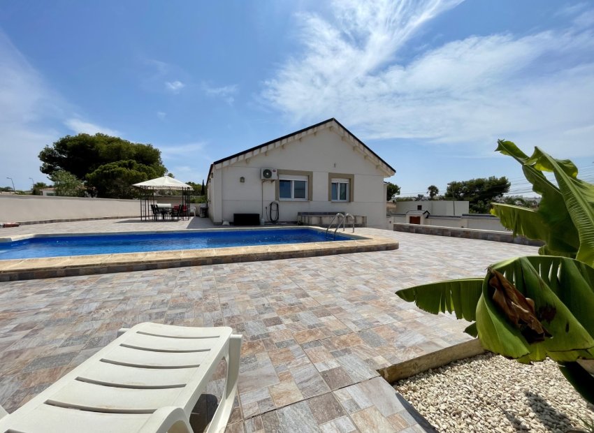 Reventa - Villa - Torrevieia - Los Balcones