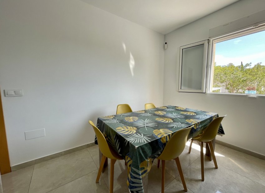 Reventa - Villa - Torrevieia - Los Balcones