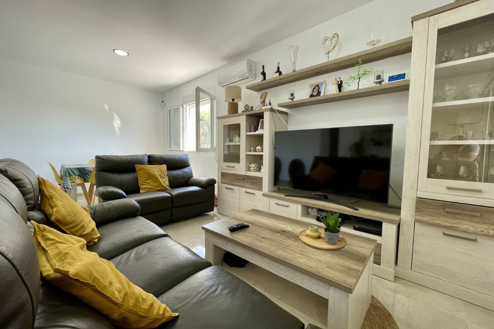 Reventa - Villa - Torrevieia - Los Balcones