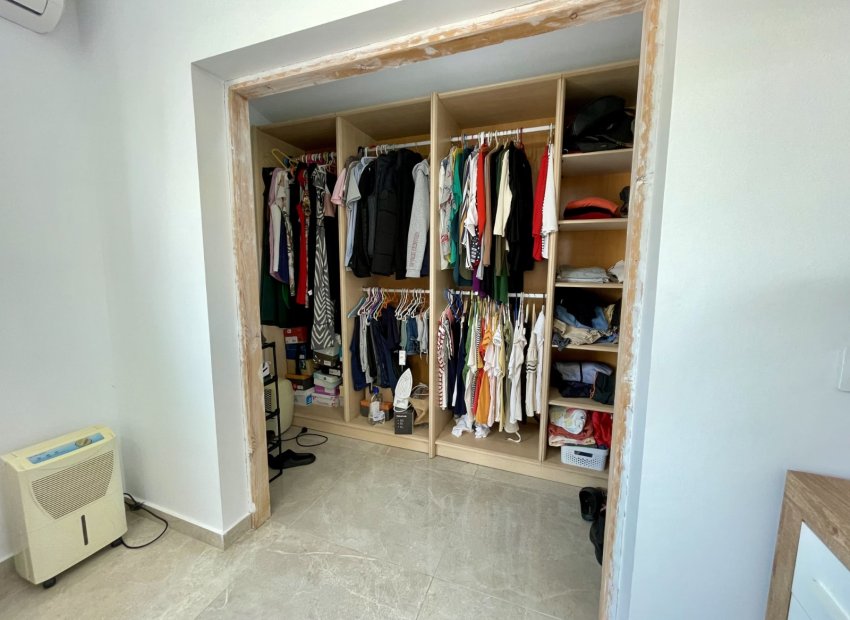 Reventa - Villa - Torrevieia - Los Balcones