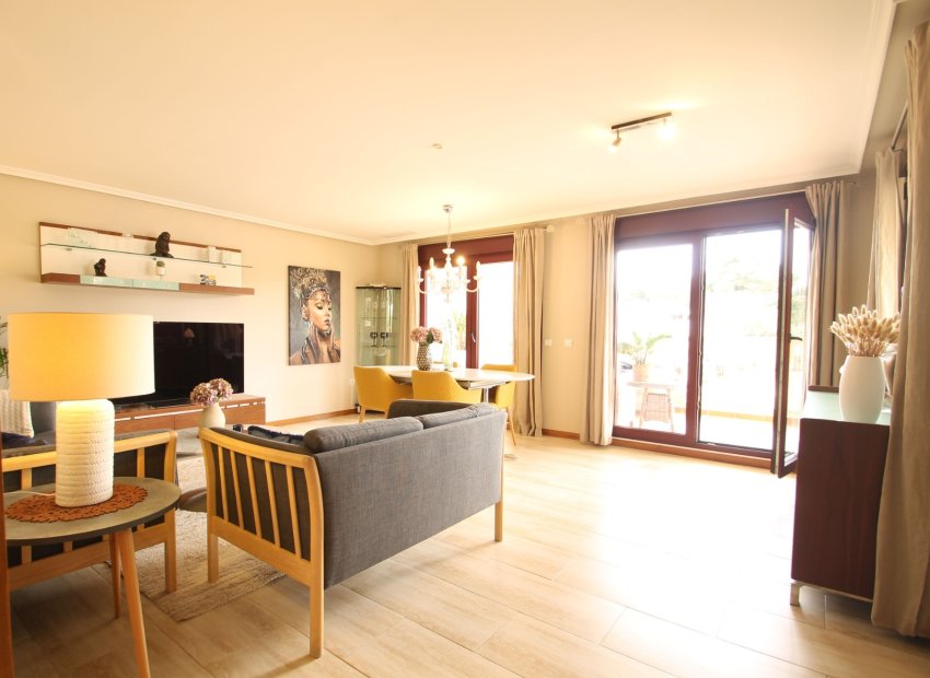 Reventa - Villa - Torrevieia - Los Balcones