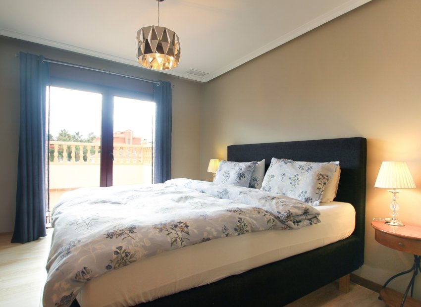 Reventa - Villa - Torrevieia - Los Balcones