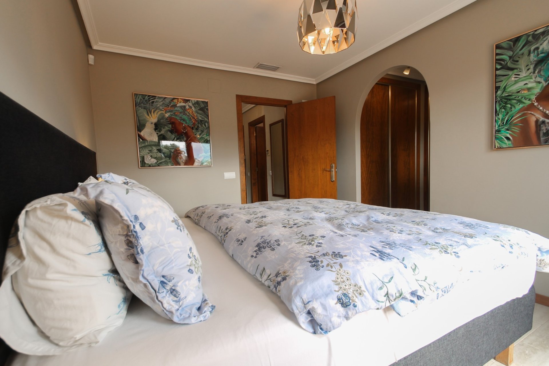 Reventa - Villa - Torrevieia - Los Balcones