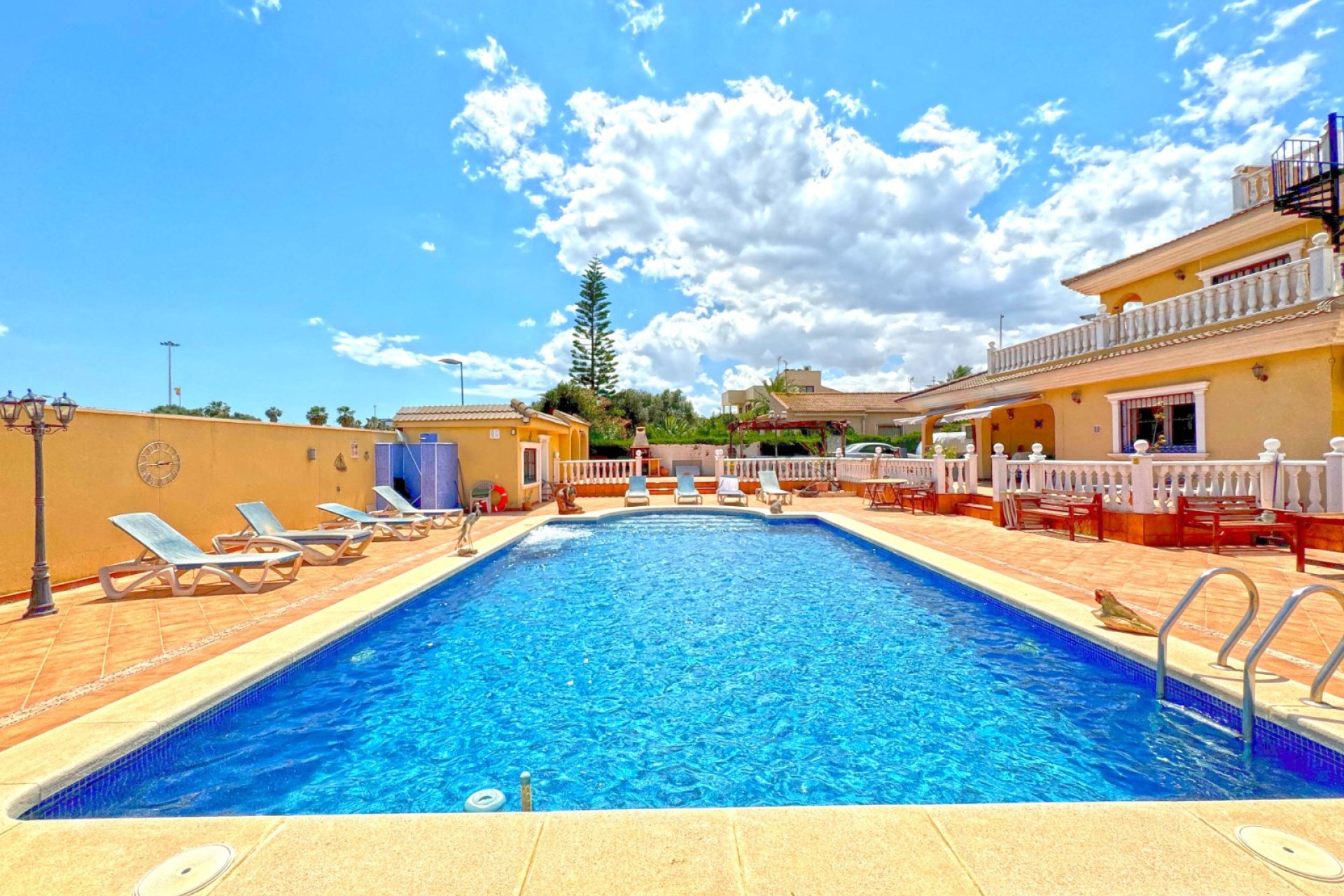 Reventa - Villa - Torrevieia - Los Balcones