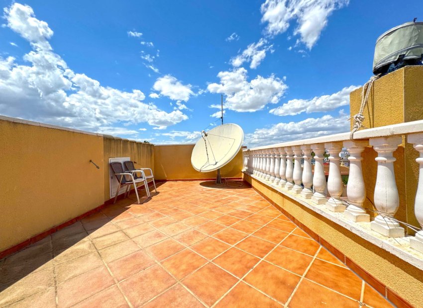Reventa - Villa - Torrevieia - Los Balcones