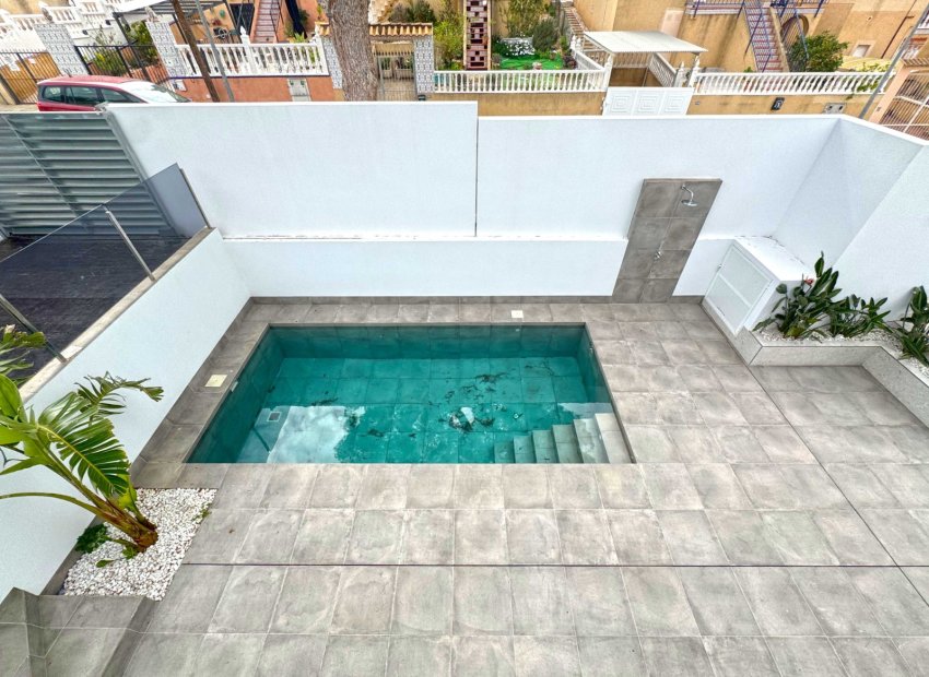 Reventa - Villa - Torrevieia - Los Balcones