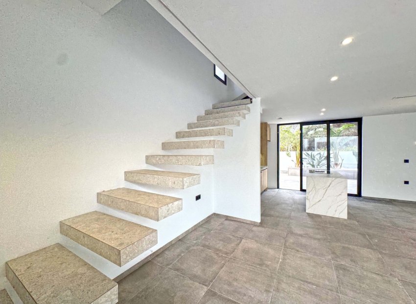 Reventa - Villa - Torrevieia - Los Balcones