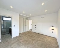 Reventa - Villa - Torrevieia - Los Balcones