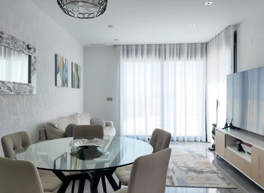 Reventa - Villa - Torrevieia - Los Balcones