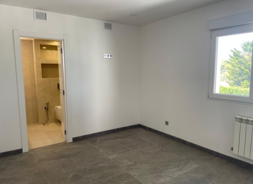 Reventa - Villa - Torrevieia - Los Balcones