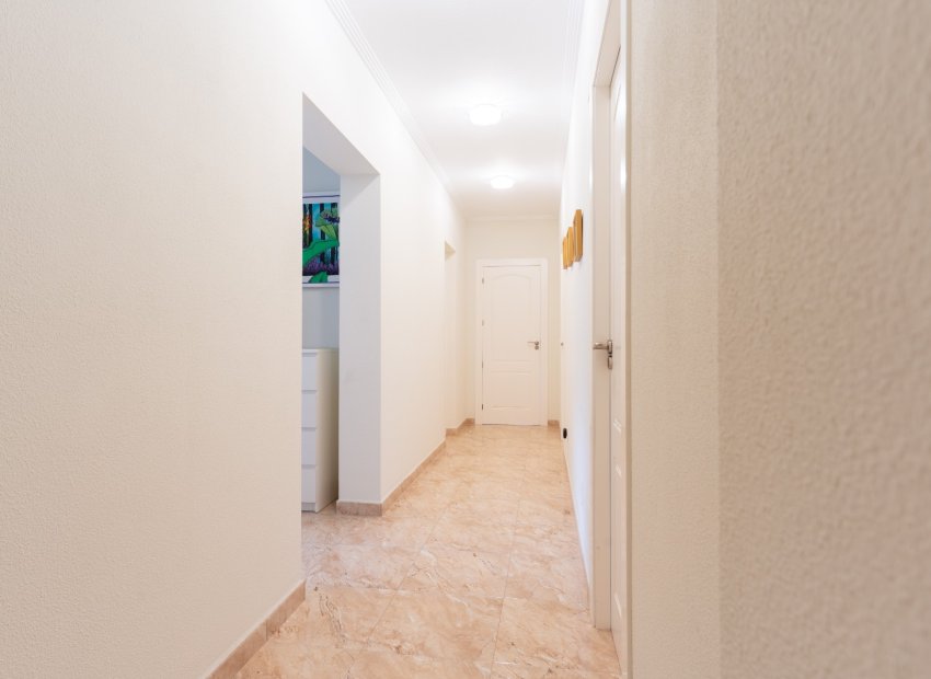 Reventa - Villa - Torrevieia - Los Balcones