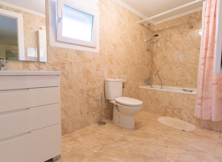 Reventa - Villa - Torrevieia - Los Balcones