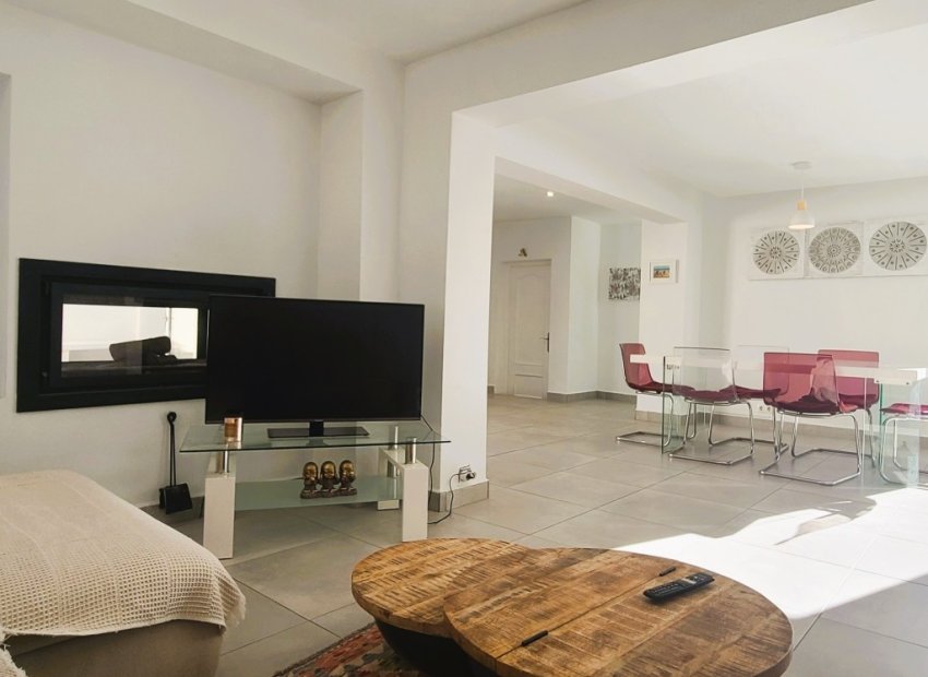 Reventa - Villa - Torrevieia - Los Balcones