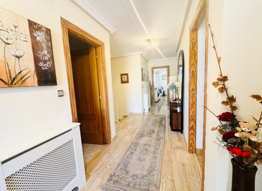 Reventa - Villa - Torrevieia - Los Balcones