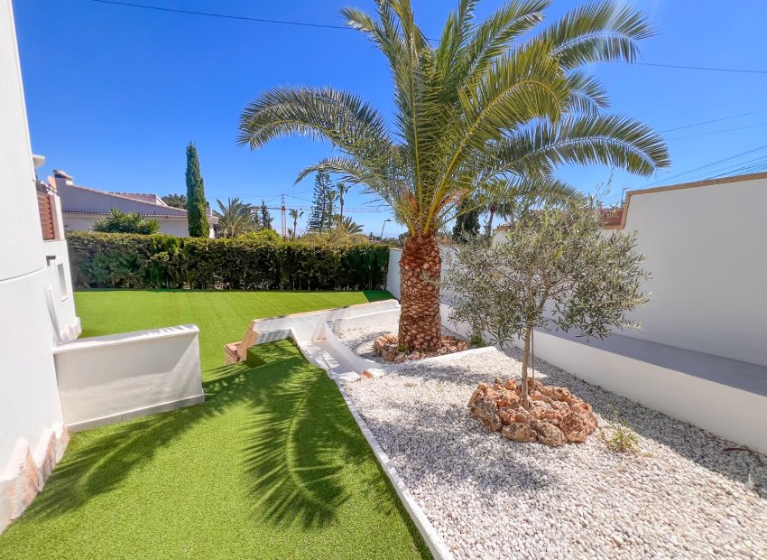 Reventa - Villa - Torrevieia - Los Balcones