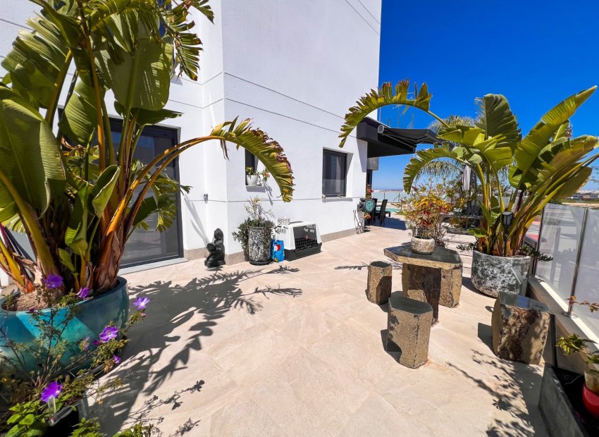 Reventa - Villa - Torrevieia - Los Balcones