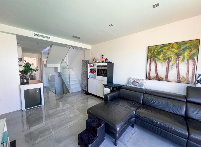 Reventa - Villa - Torrevieia - Los Balcones
