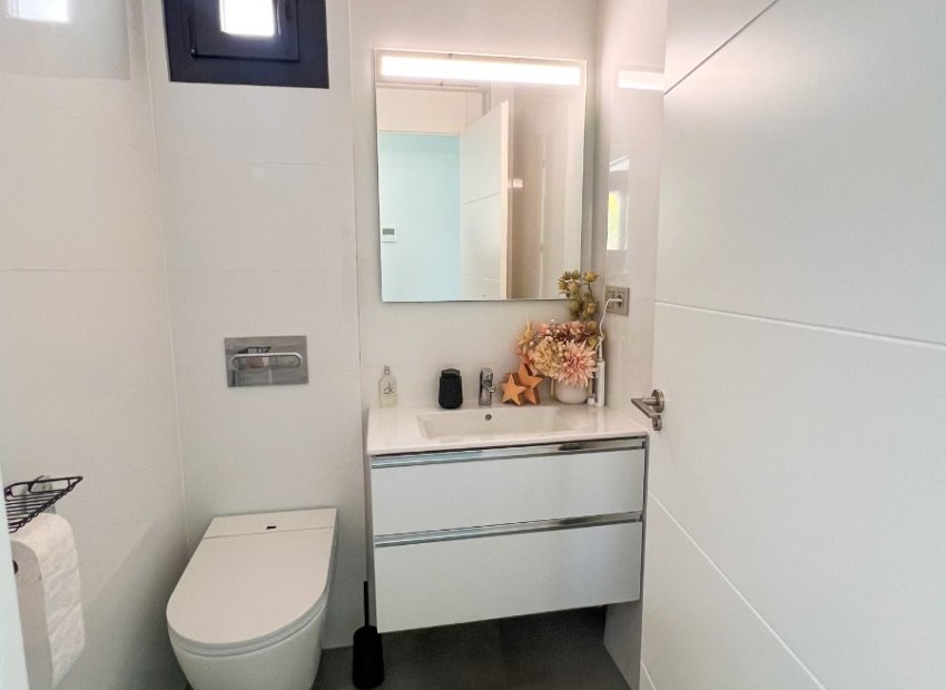 Reventa - Villa - Torrevieia - Los Balcones