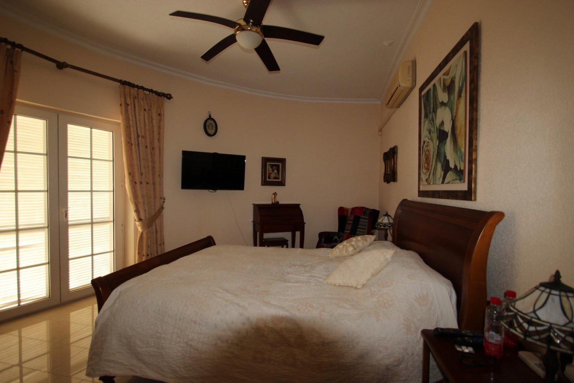 Reventa - Villa - Torrevieia - Punta Prima