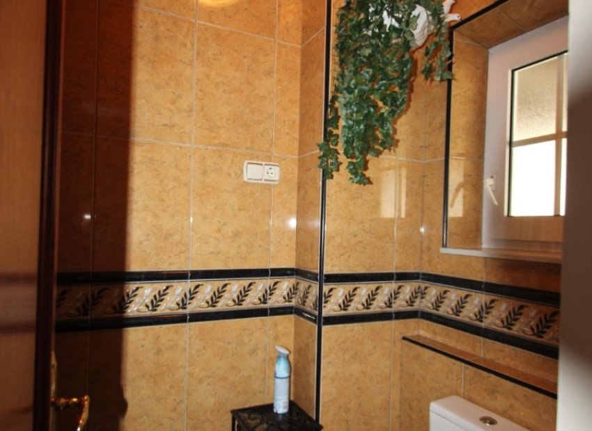 Reventa - Villa - Torrevieia - Punta Prima