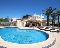 Reventa - Villa - Torrevieia - Punta Prima