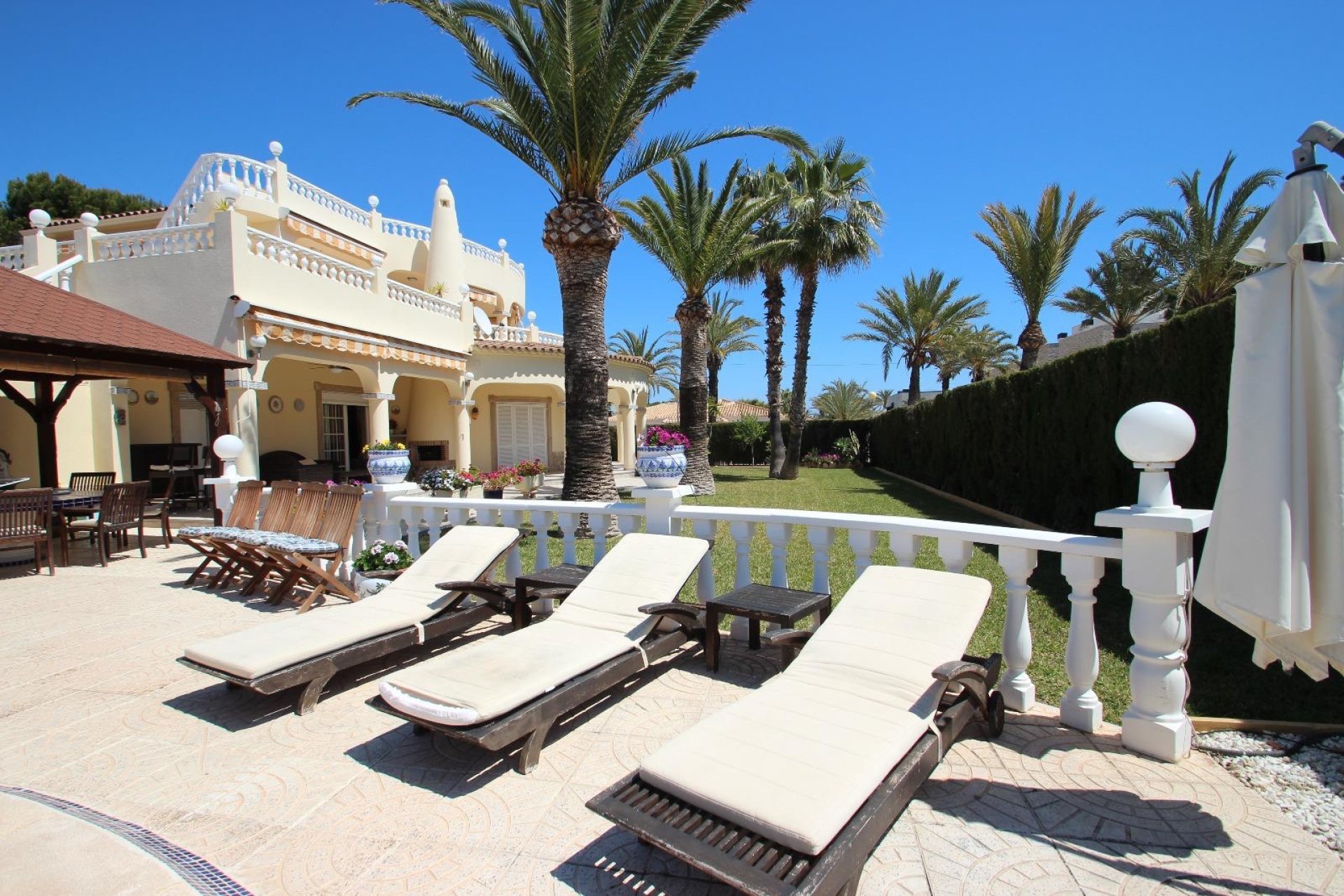 Reventa - Villa - Torrevieia - Punta Prima