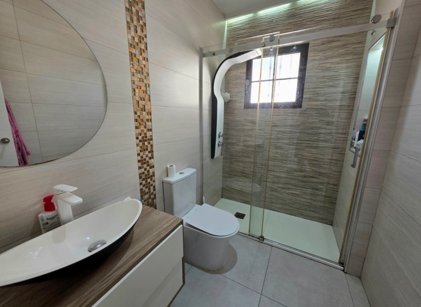 Reventa - Villa - Torrevieia - Sector 25
