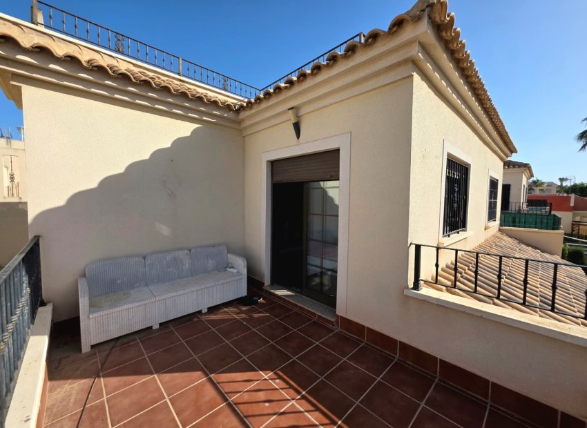 Reventa - Villa - Torrevieia - Sector 25