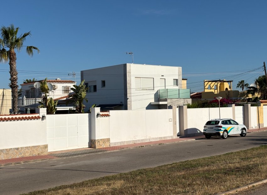 Reventa - Villa - Torrevieia - Torreta - Florida