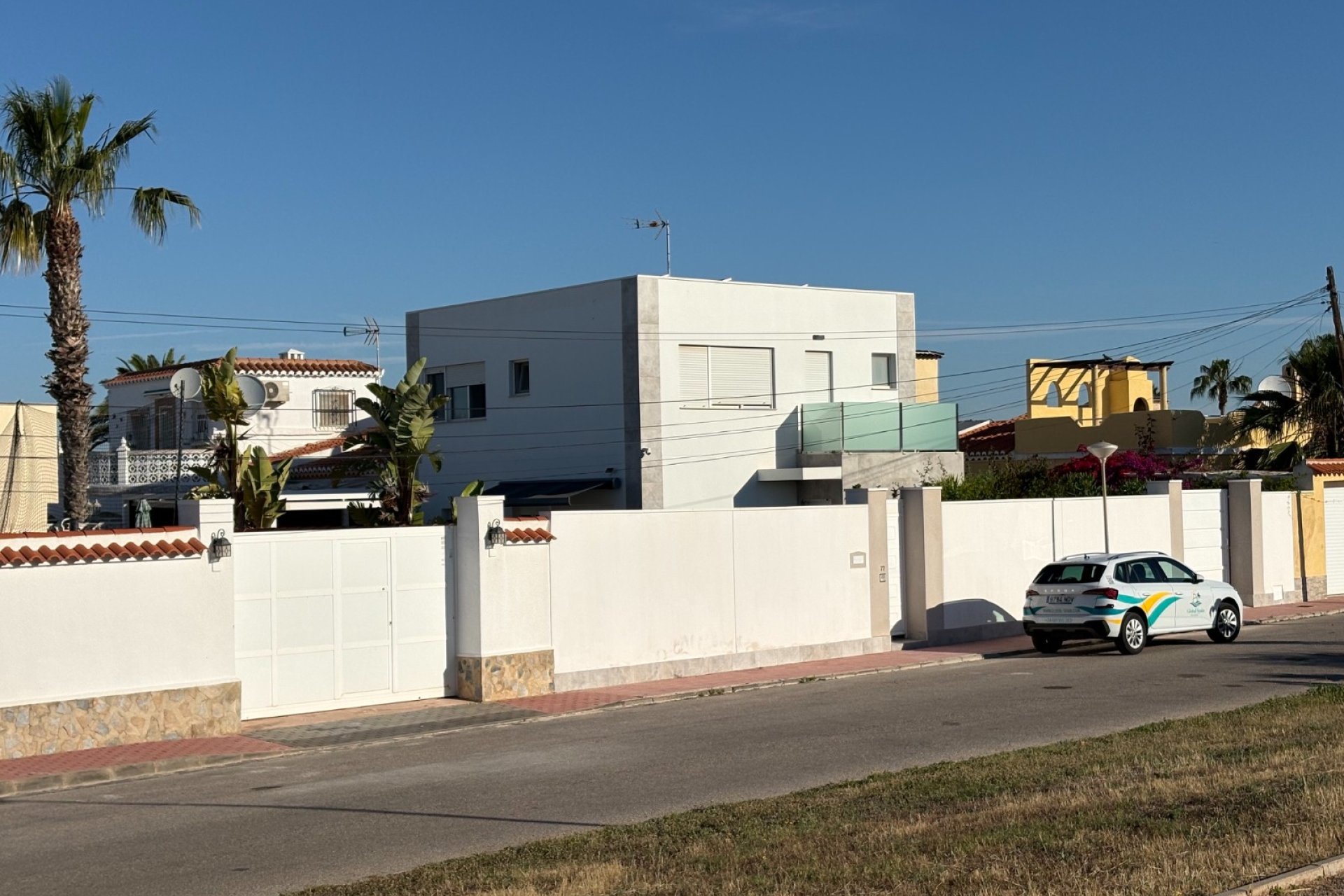 Reventa - Villa - Torrevieia - Torreta - Florida