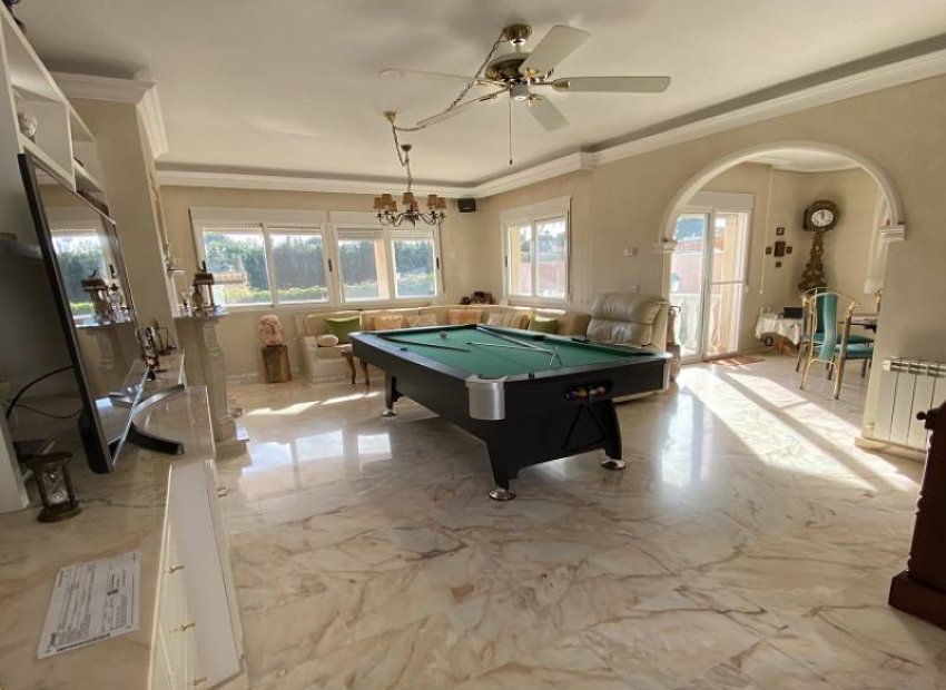 Reventa - Villa - Torrevieia - Torrevieja