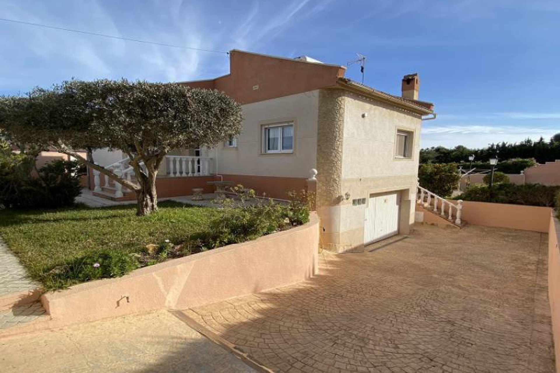 Reventa - Villa - Torrevieia - Torrevieja