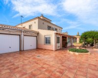 Reventa - Villa - Torrevieia - Torrevieja
