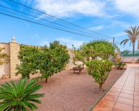 Reventa - Villa - Torrevieia - Torrevieja