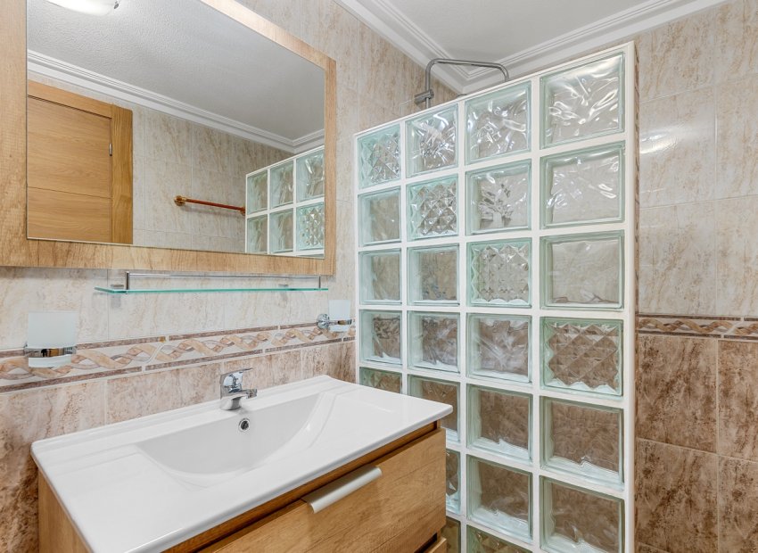 Reventa - Villa - Torrevieia - Torrevieja