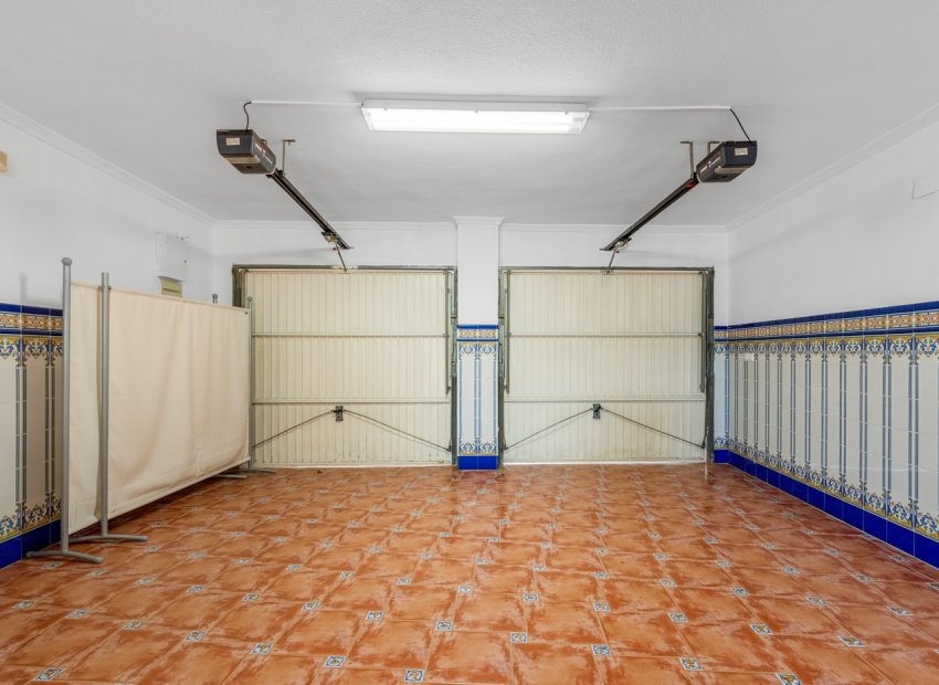 Reventa - Villa - Torrevieia - Torrevieja