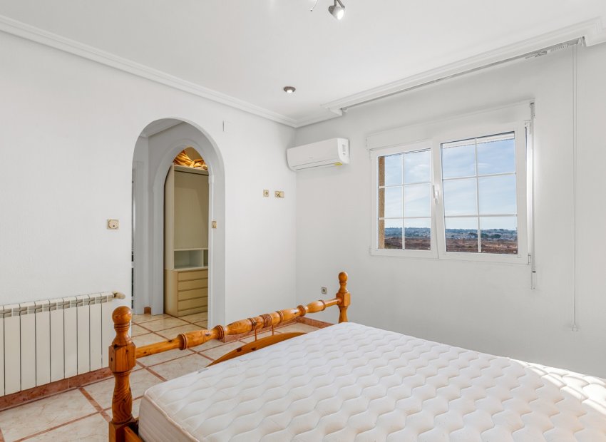 Reventa - Villa - Torrevieia - Torrevieja