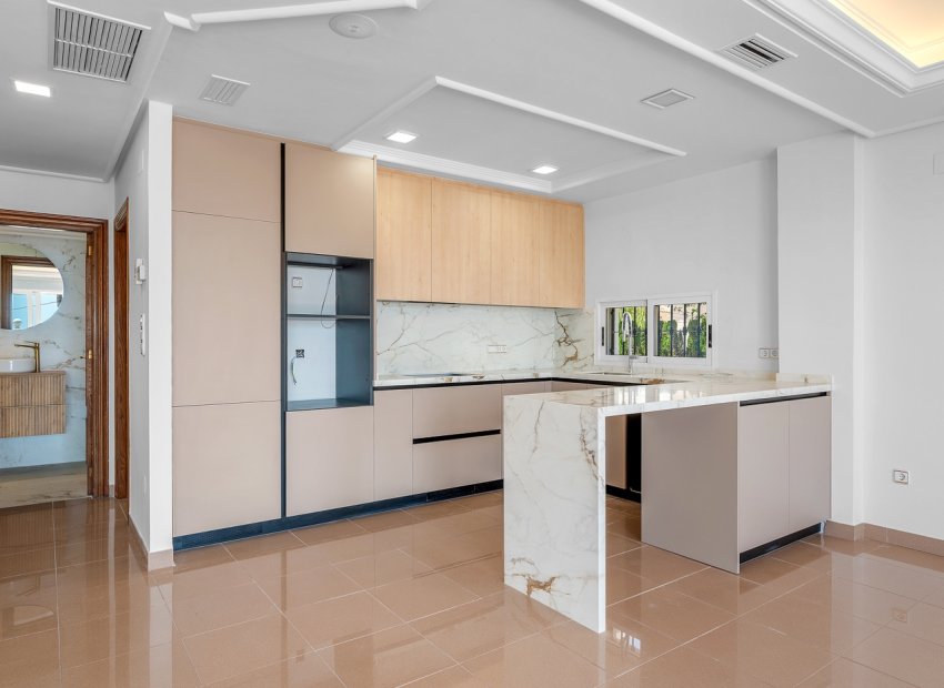 Reventa - Villa - Torrevieia - Torrevieja