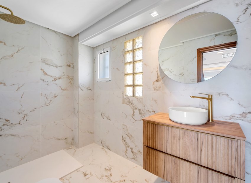 Reventa - Villa - Torrevieia - Torrevieja