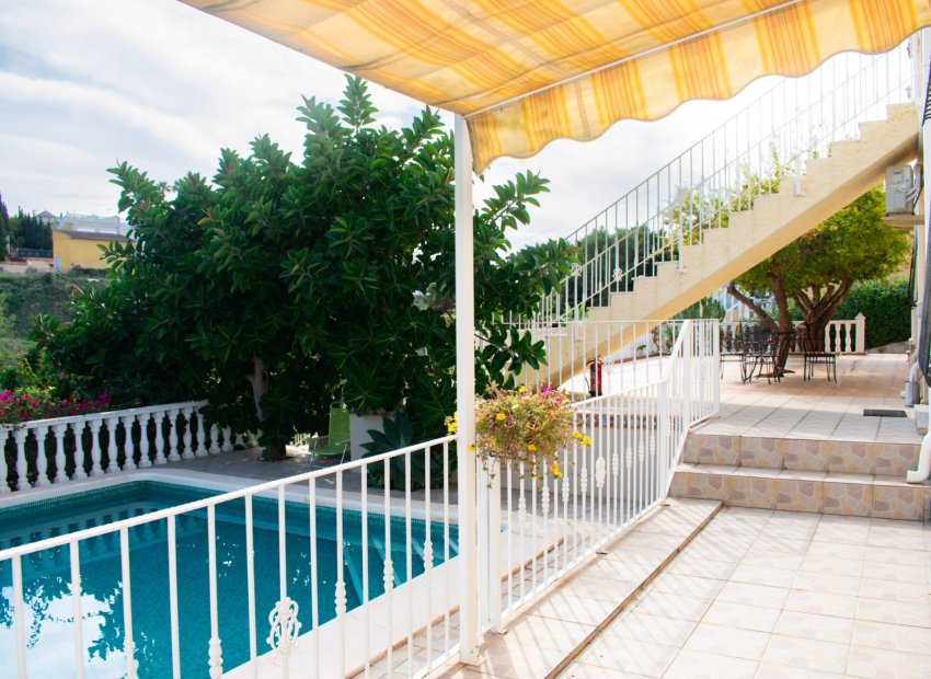 Reventa - Villa - Torrevieia - Torrevieja