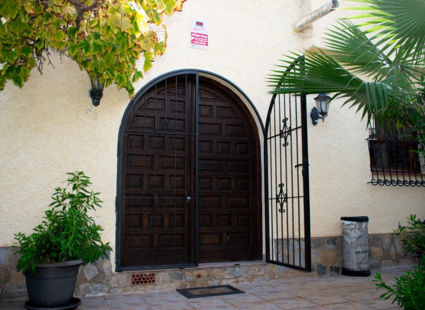 Reventa - Villa - Torrevieia - Torrevieja