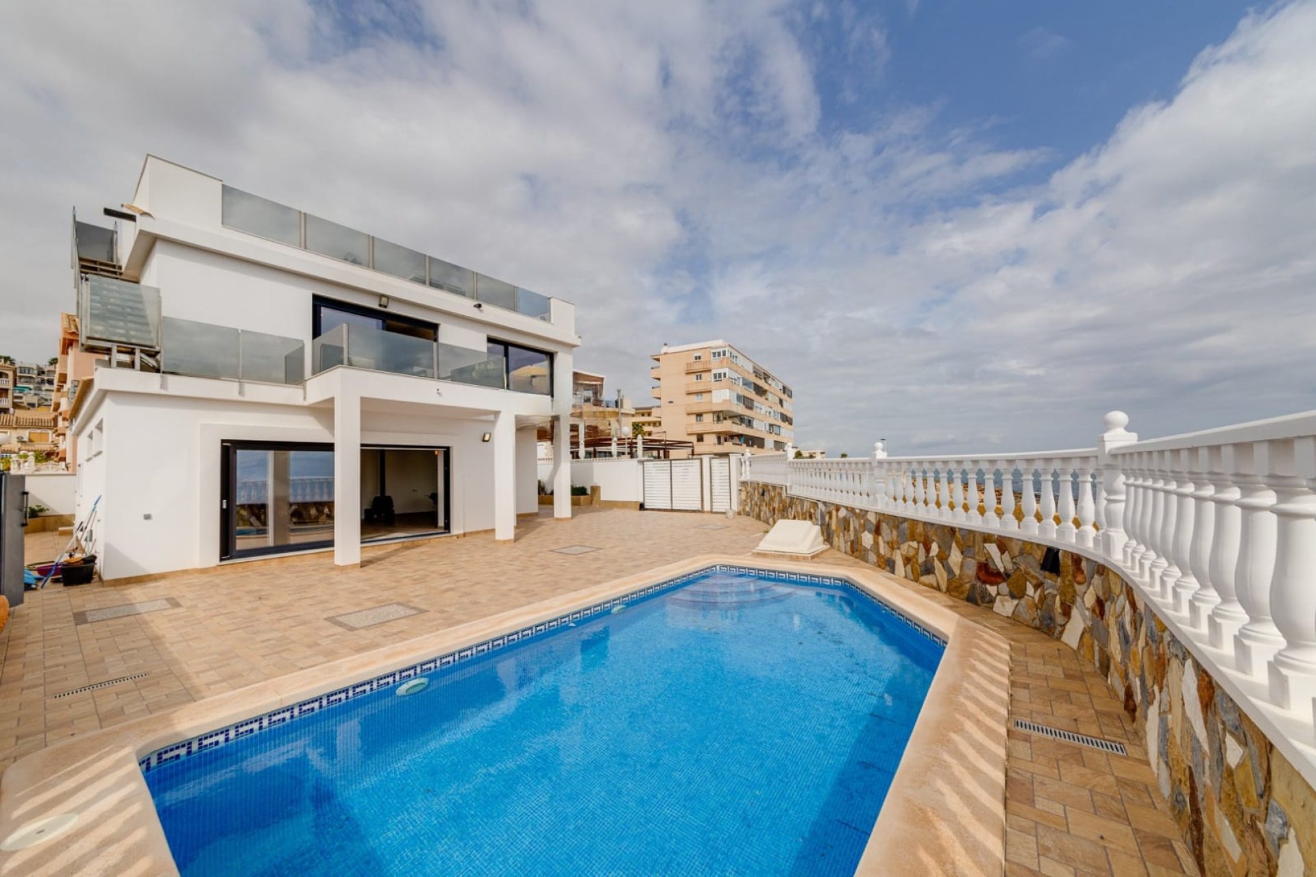 Reventa - Villa - Torrevieia - Torrevieja