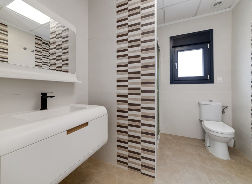 Reventa - Villa - Torrevieia - Torrevieja