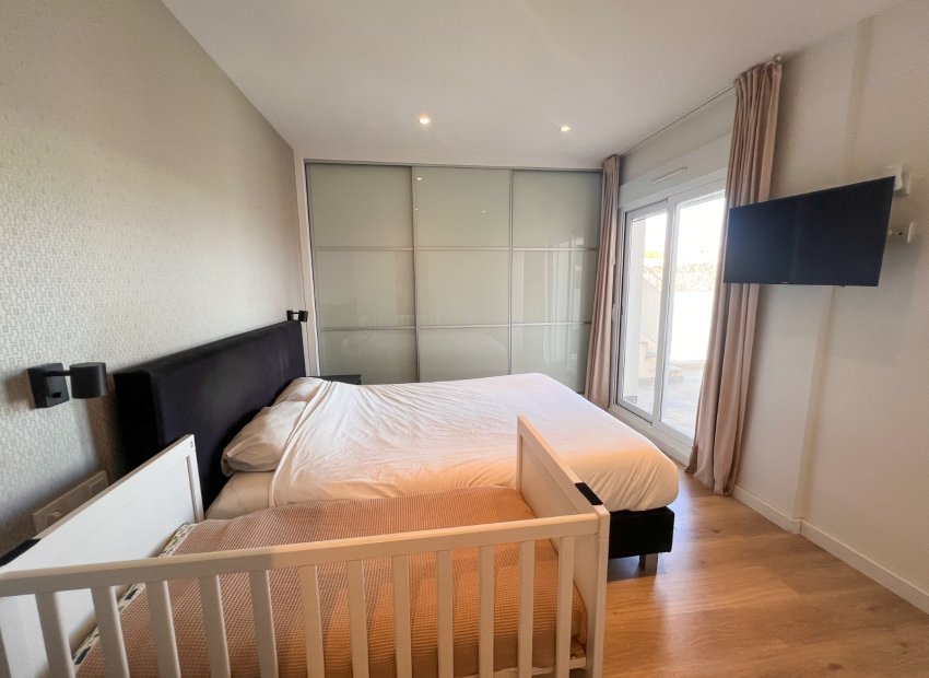 Reventa - Villa - Torrevieia - Torrevieja