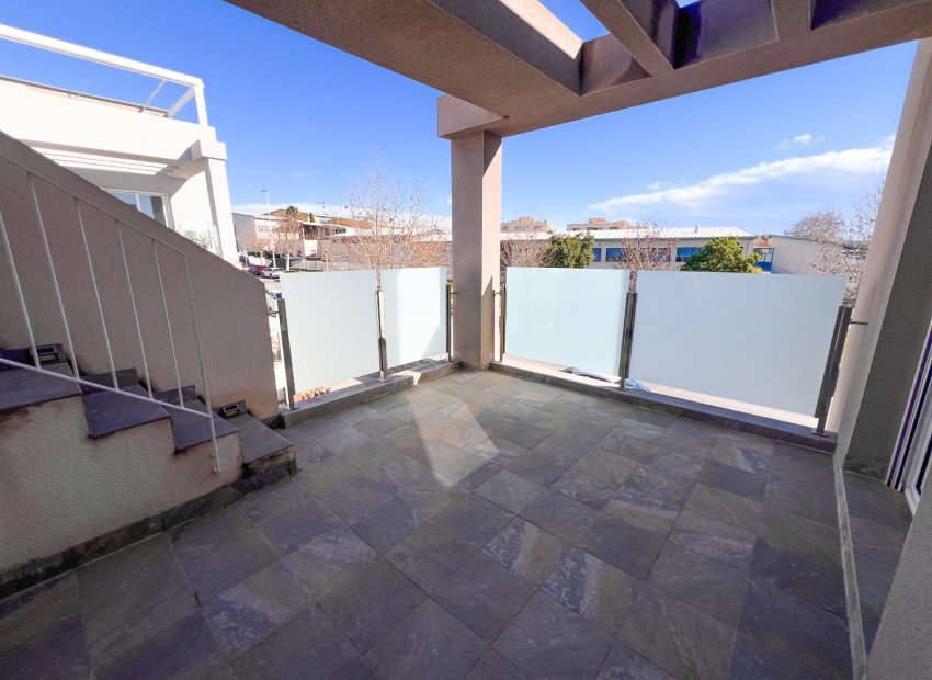 Reventa - Villa - Torrevieia - Torrevieja