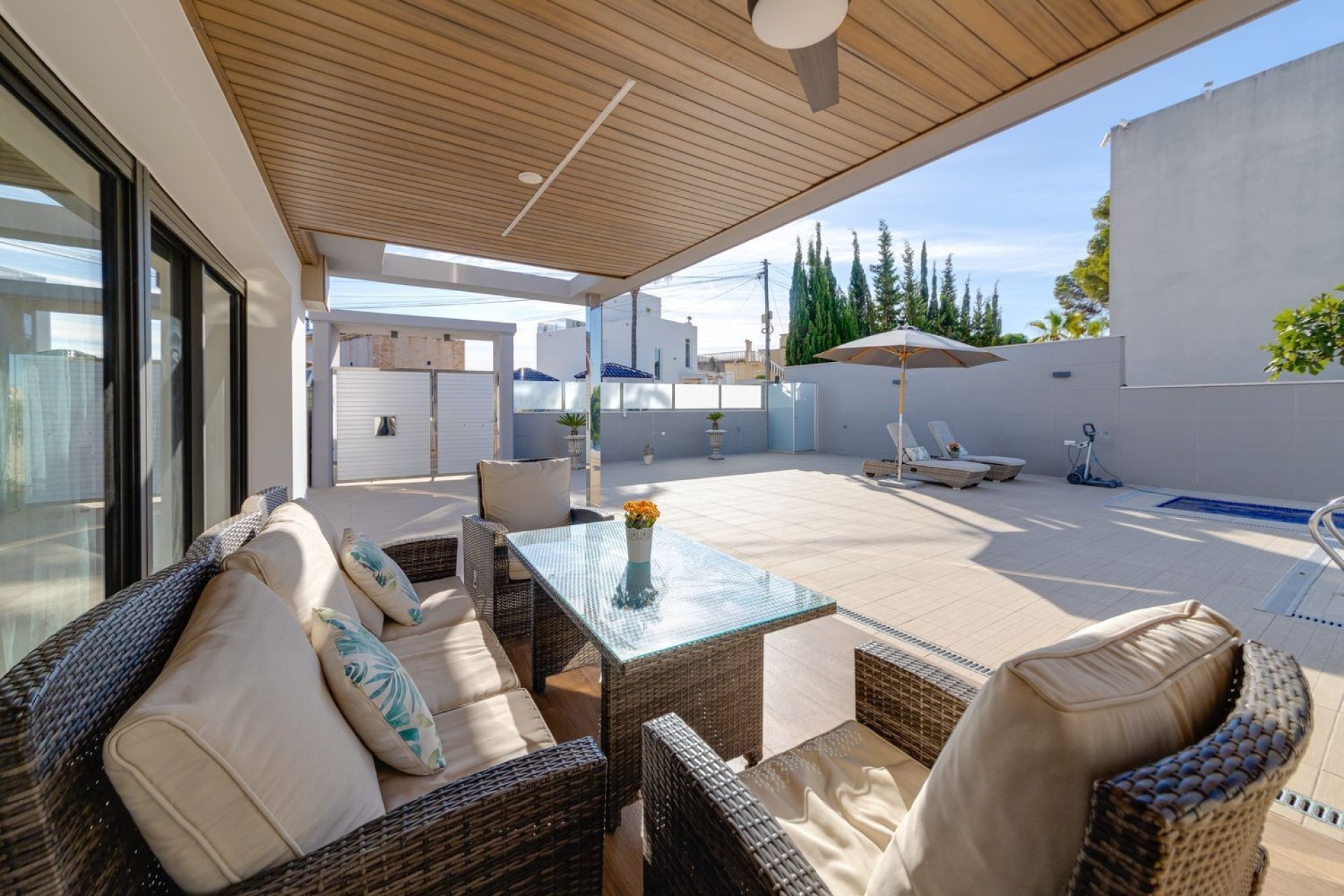 Reventa - Villa - Torrevieia - Torrevieja