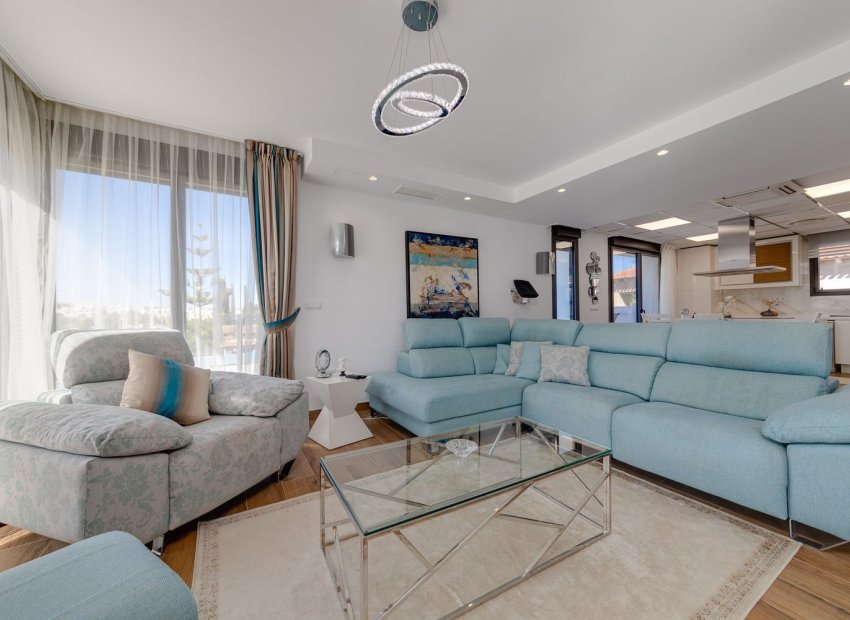 Reventa - Villa - Torrevieia - Torrevieja